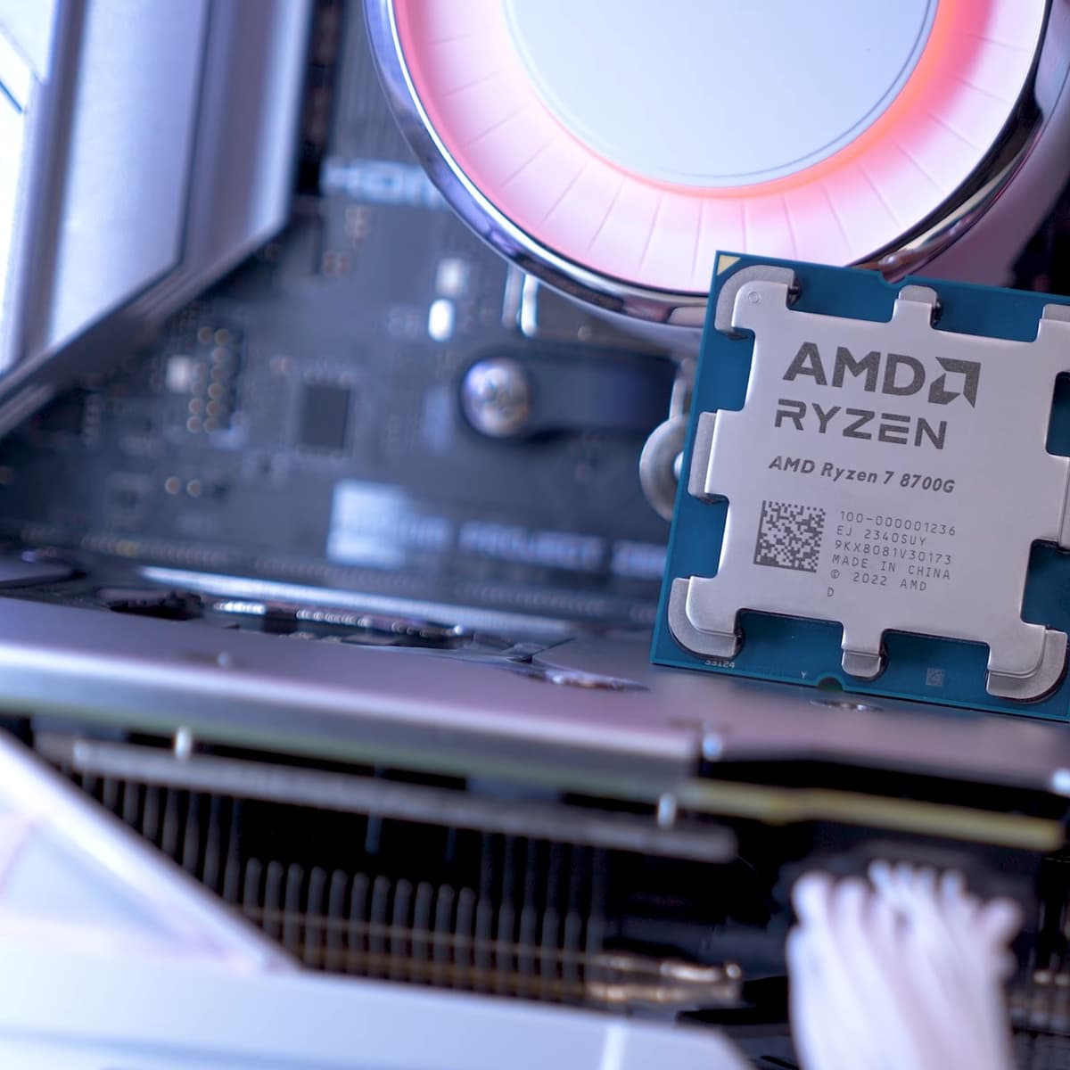 Ryzen 5 8400F заметно проигрывает в играх Ryzen 5 7400F, несмотря